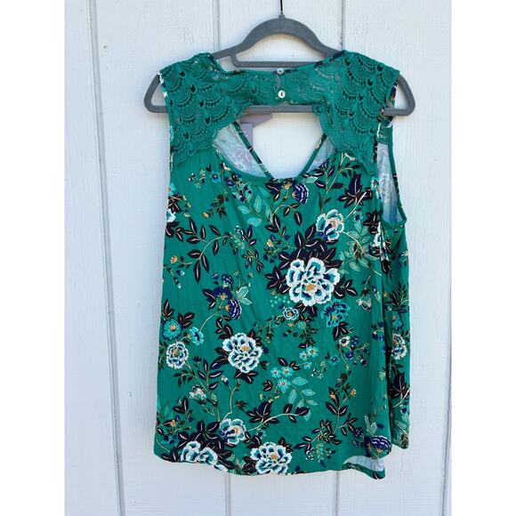 NWT Daniel Rainn Sleeveless Shirt, Green‎ Floral, Back Cut Out, V Neck, Sz 1X - Picture 2 of 8